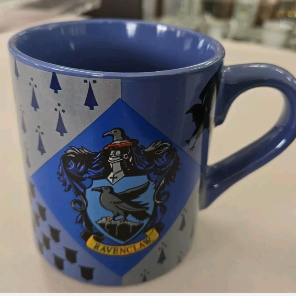 Harry Potter "Ravenclaw" Crest 14 Oz Blue Ceramic Cup Mug Wizard World